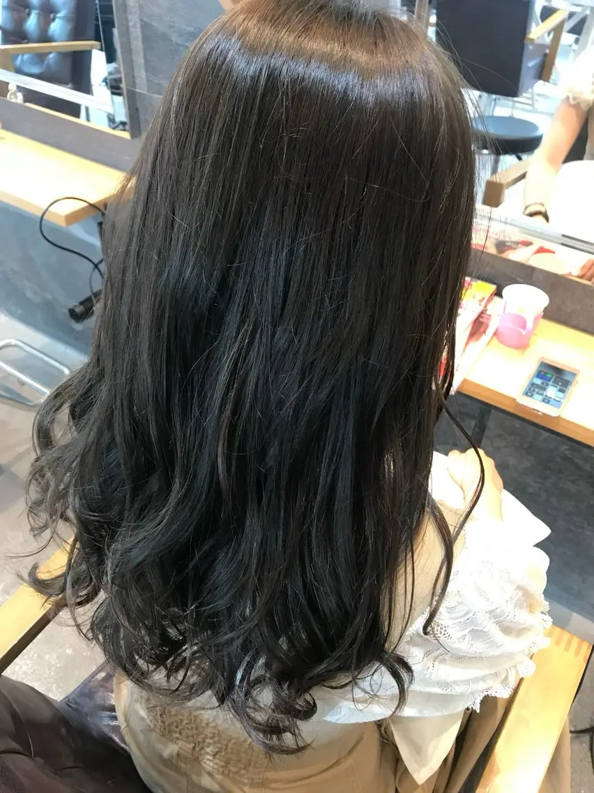 ロング カラー 塚本 昂のヘアスタイル