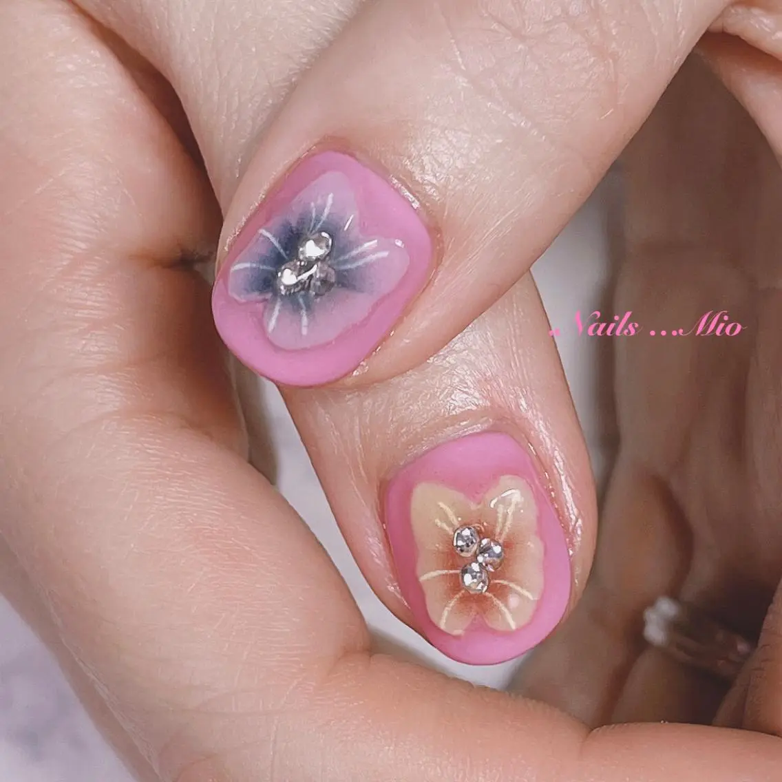 ネイル ワンカラーネイル ピンク .Nails Mio 赤羽西ネイルサロンのネイルデザイン