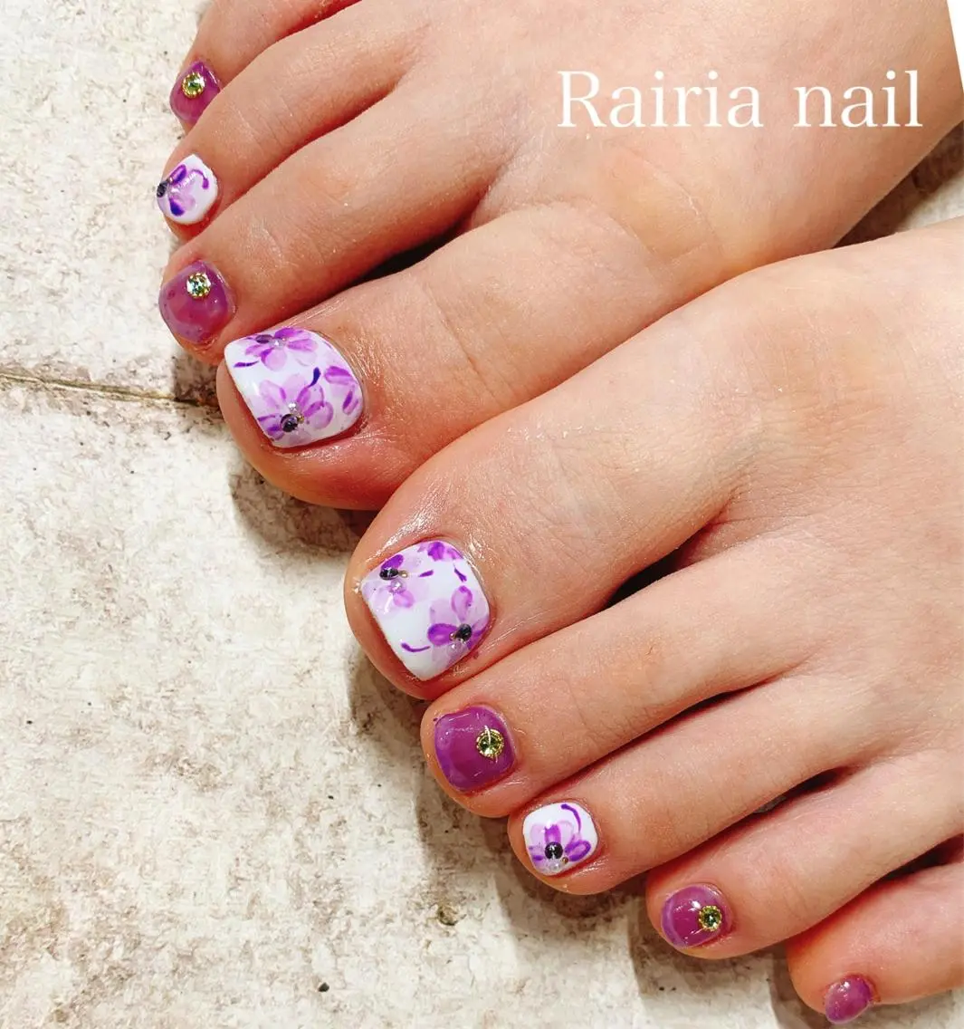ネイル フットネイル ジェルネイル ラメ(グリッター) 春ネイル 夏ネイル Rairia nail本八幡店のネイルデザイン