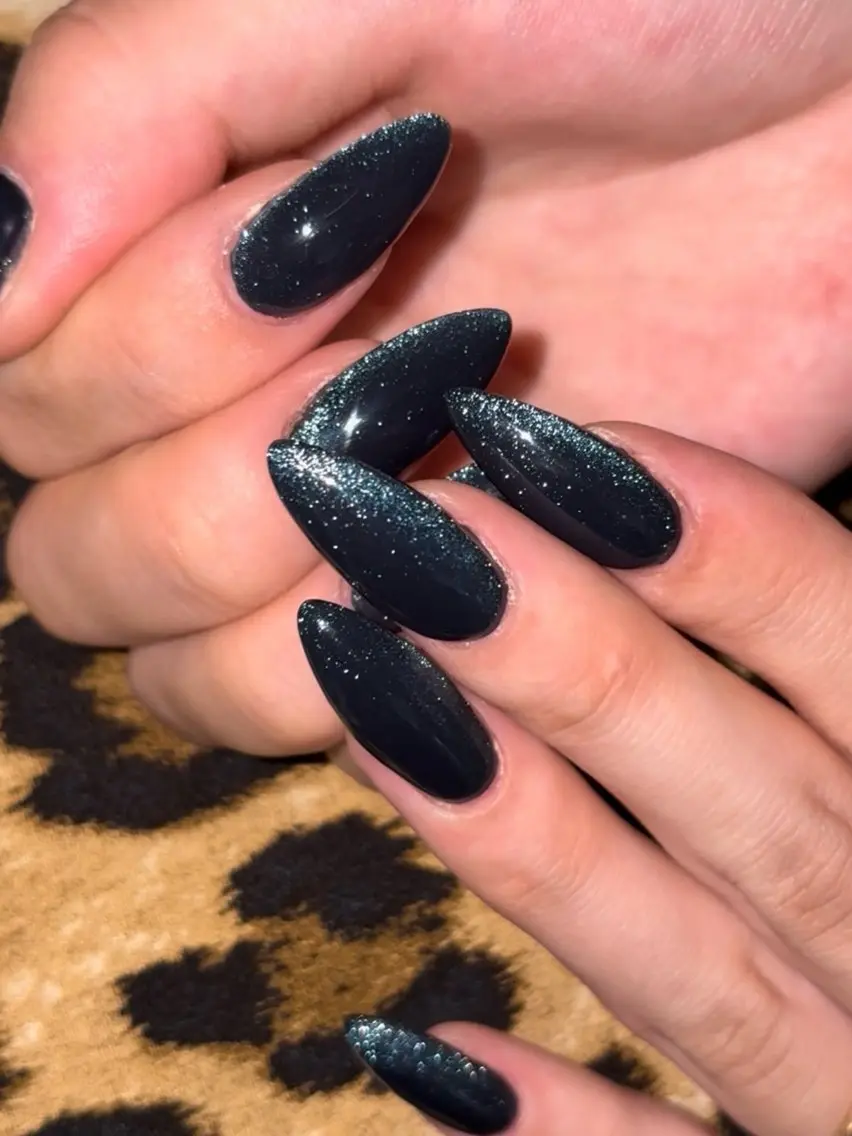 ネイル マグネットネイル nailsalon wingのネイルデザイン