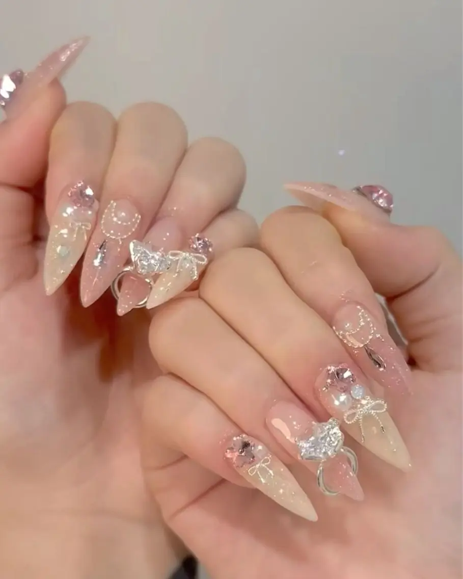 ネイル ハンドネイル YURI NAILのネイルデザイン