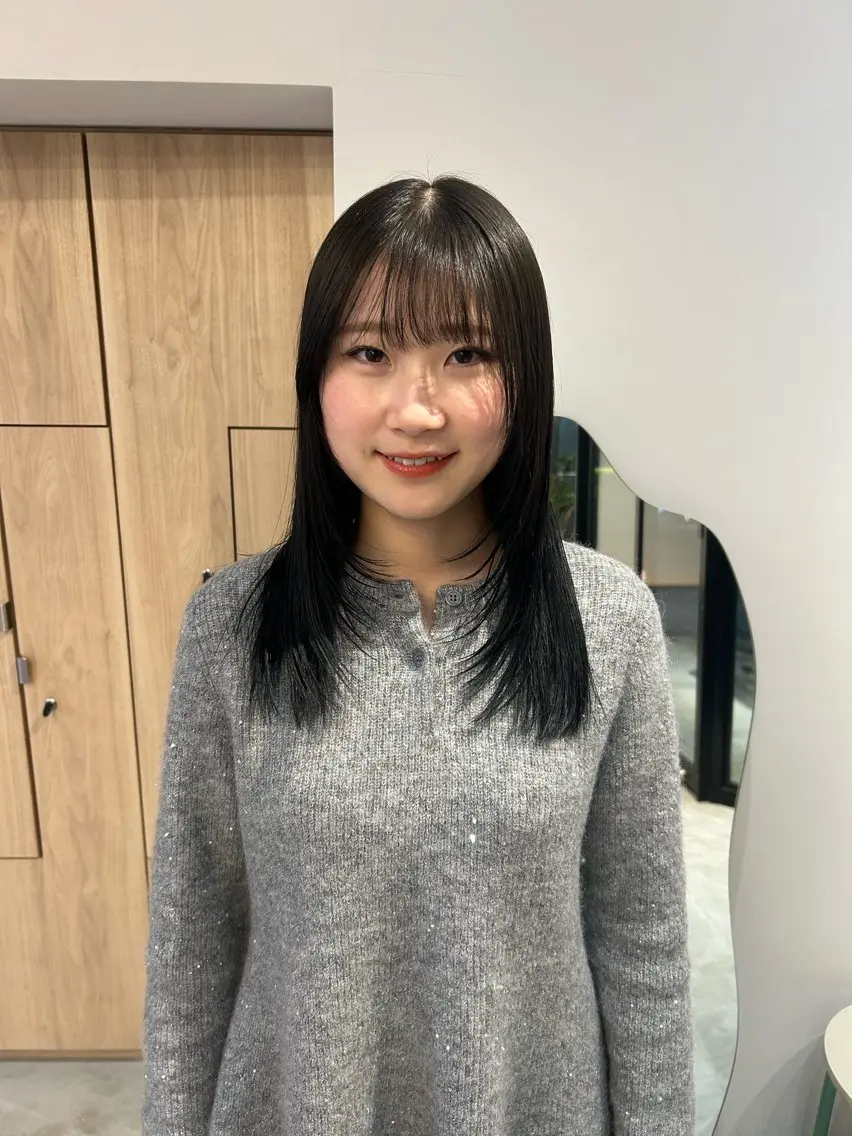 ミディアム レイヤーカット HIYORI 🌼🫧のヘアスタイル