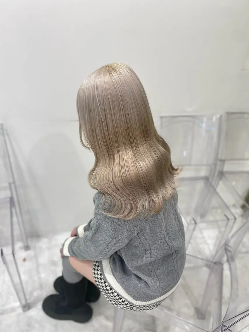 ロング カラー ヘアアレンジ トレンドモテカラー 🩷色落ちまで可愛くのヘアスタイル