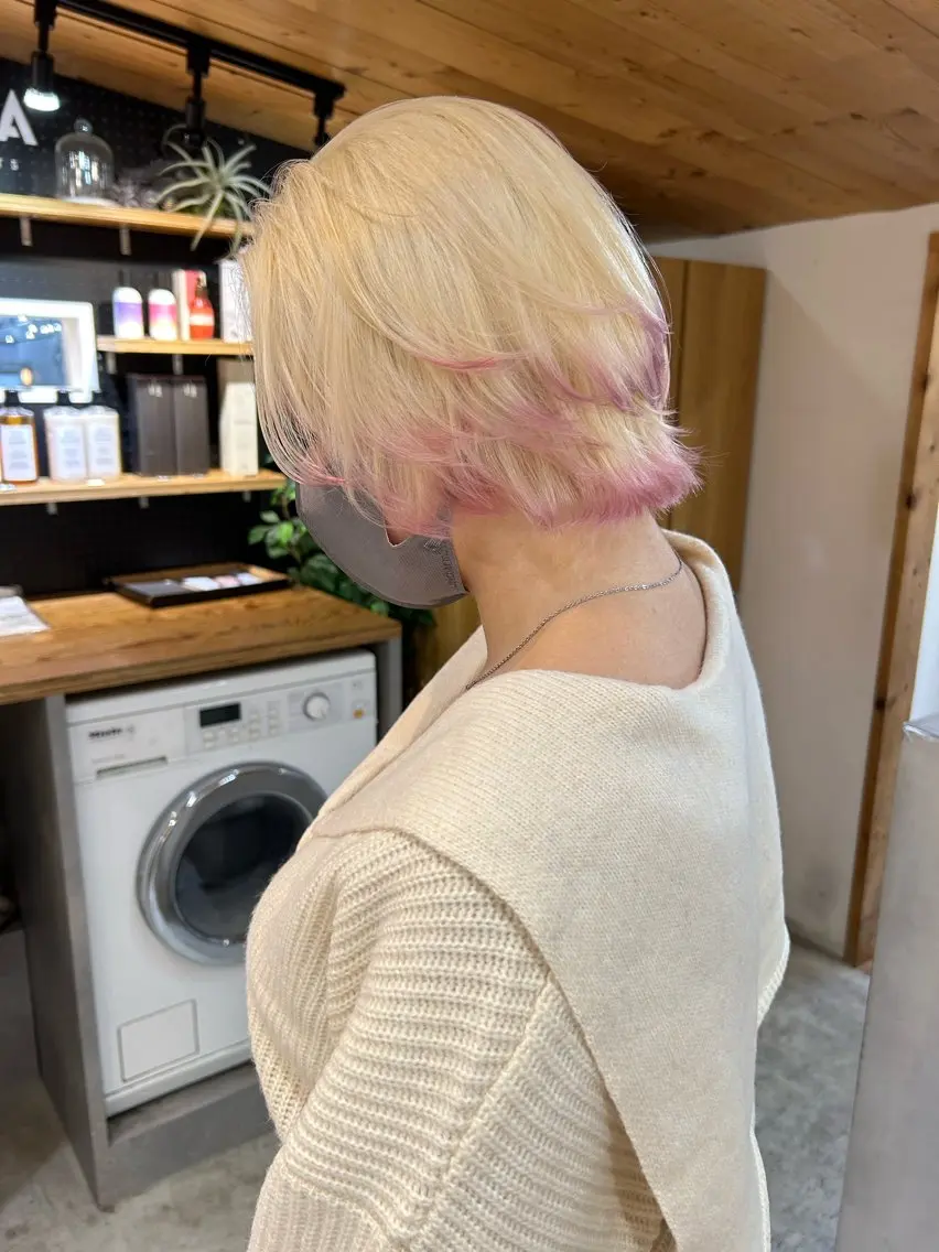 ショート カラー ピンクカラー カット ヘアカラー トリートメント 🧸艶々韓国ヘア 🧁mizunaのヘアスタイル
