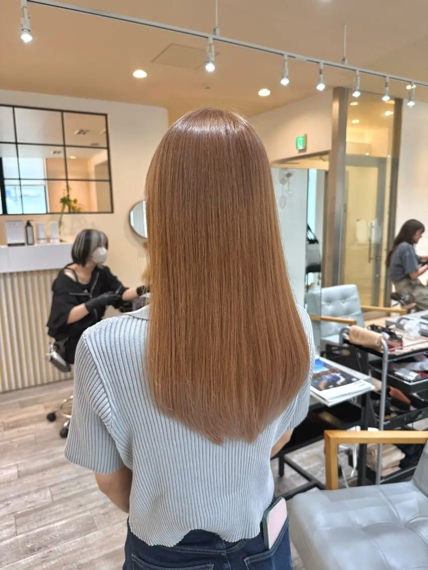 ロング カラー ヘアカラー クロギ リョウのヘアスタイル