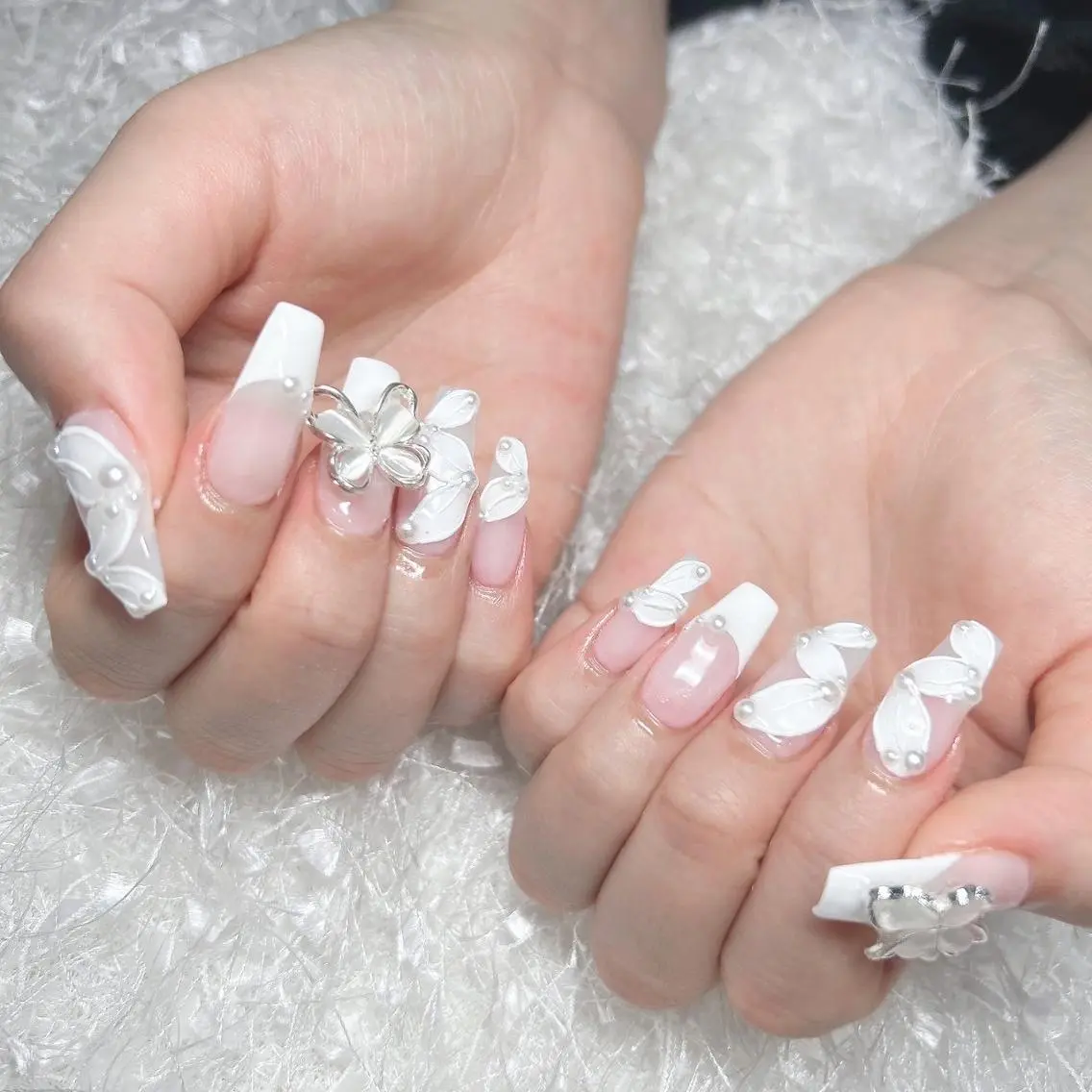 ネイル 長さ出し フレンチネイル ジェルネイル グラデーション 韓国ネイル ハンドネイル Nail&eye Belire 新宿のネイルデザイン
