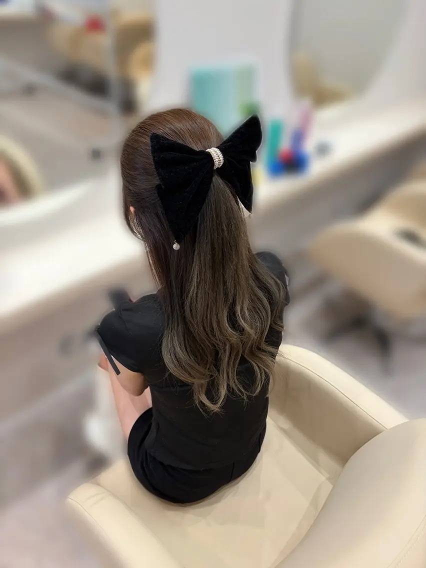 カラー ブリーチ 横山 昭太のヘアスタイル