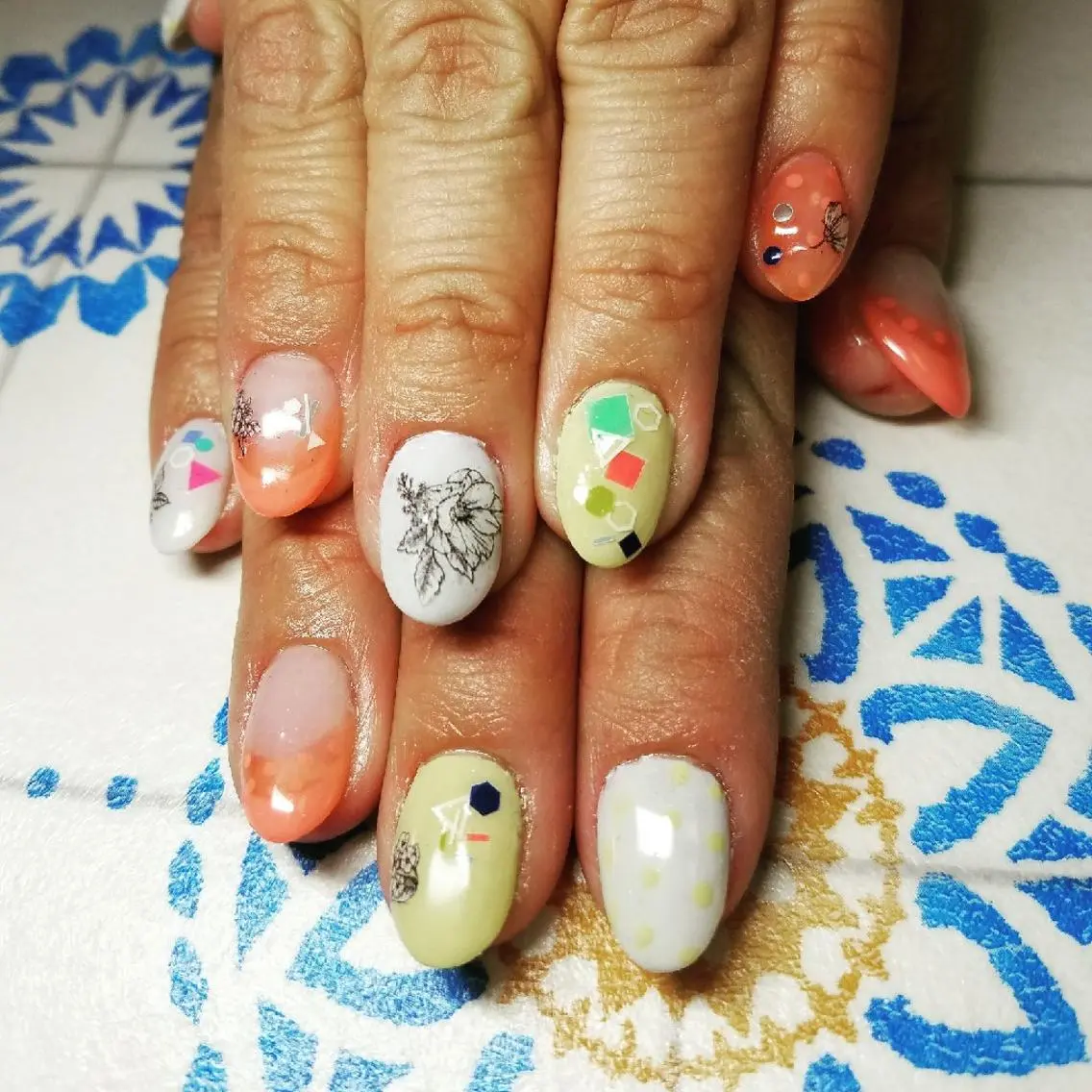 ネイル ジェルネイル スカルプネイル yuu -joynailのネイルデザイン