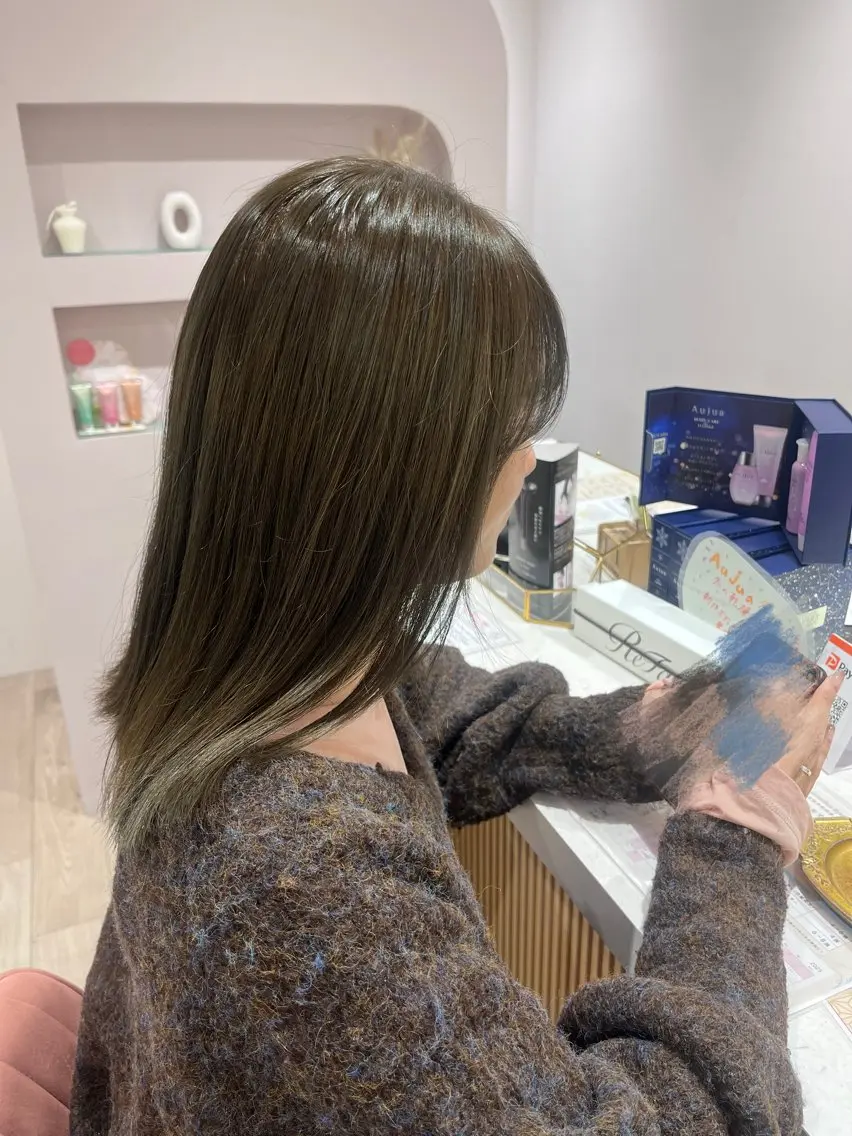 ミディアム RosierBlue 工藤のヘアスタイル