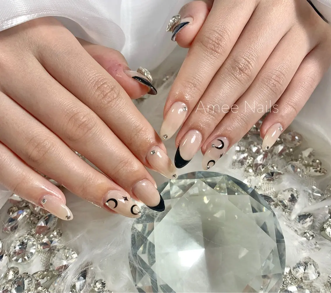 ネイル オーロラネイル クリアネイル フラッシュネイル ジェルネイル グラデーション Amee Nail Salonのネイルデザイン