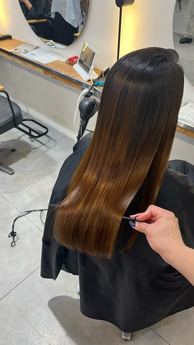 ロング 冨田 悠稀/ 髪質改善縮毛&カラーのヘアスタイル