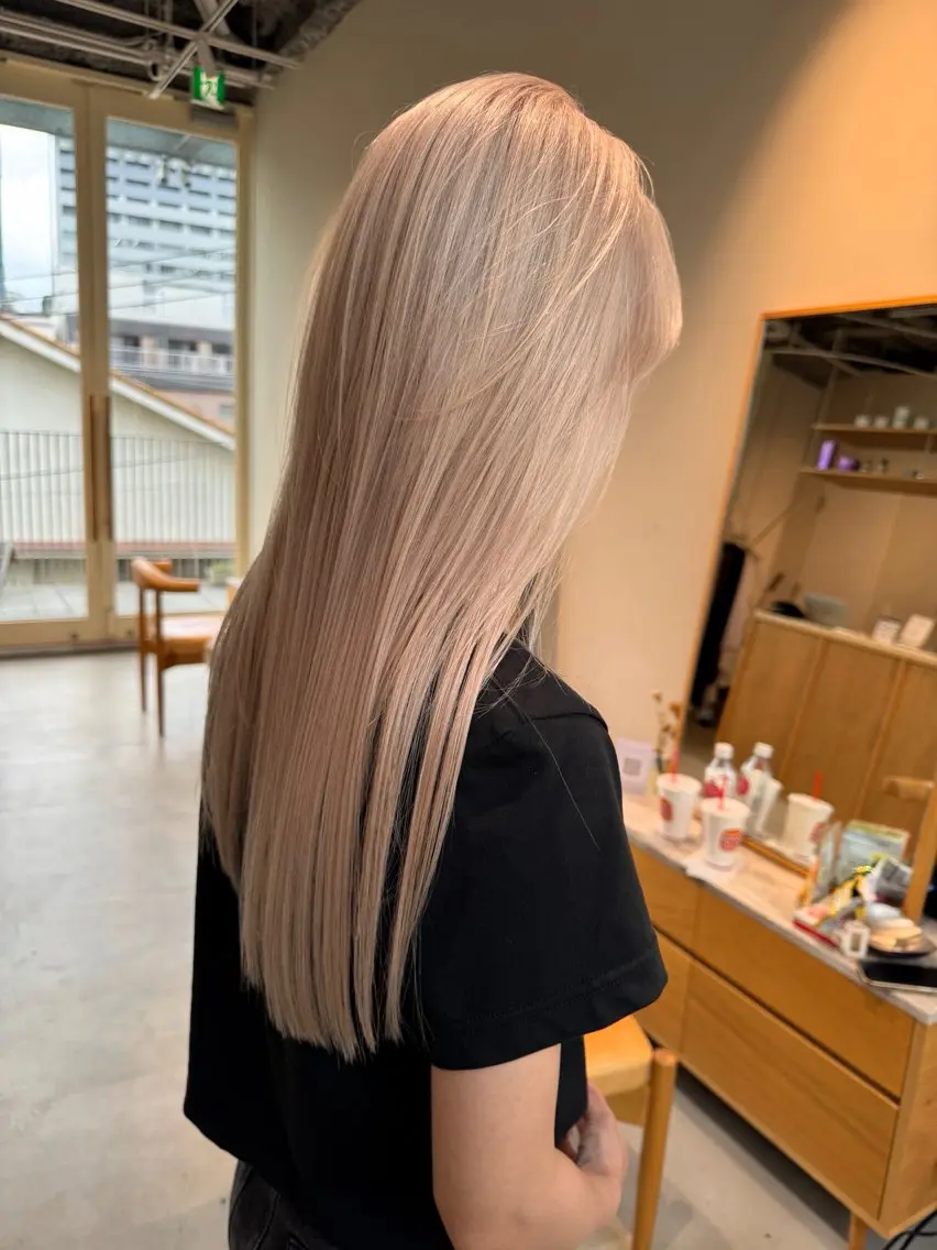 ロング 小佐田 航平のヘアスタイル