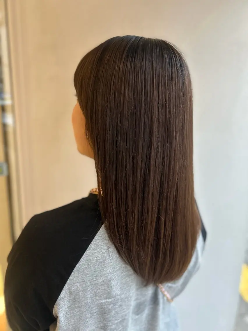 ミディアム カット 中川 こころのヘアスタイル