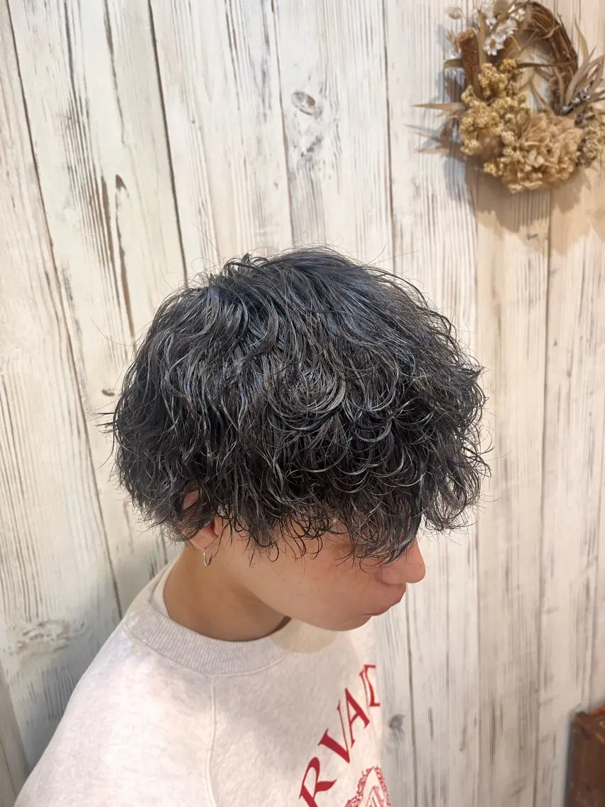 ショート パーマ メンズ 波巻きパーマ SHO ✂︎のヘアスタイル