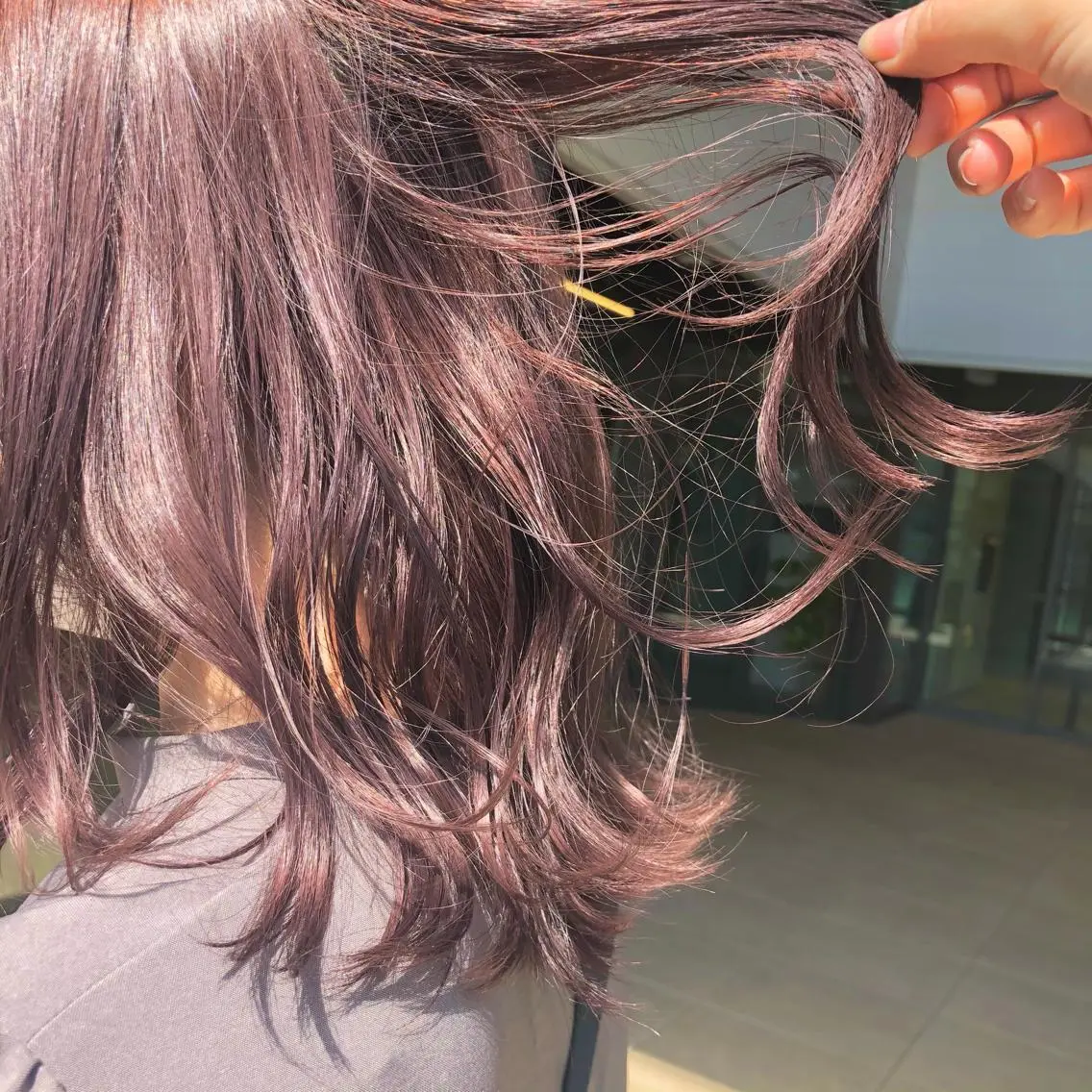ミディアム カラー ヘアアレンジ ブリーチ ピンクカラー 落合　眺 (オチアイ　ノゾミ)のヘアスタイル