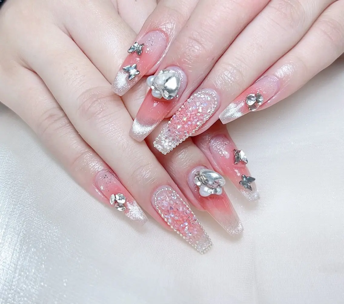 ネイル ハンドネイル M🌷nail 長さだし専門店のネイルデザイン