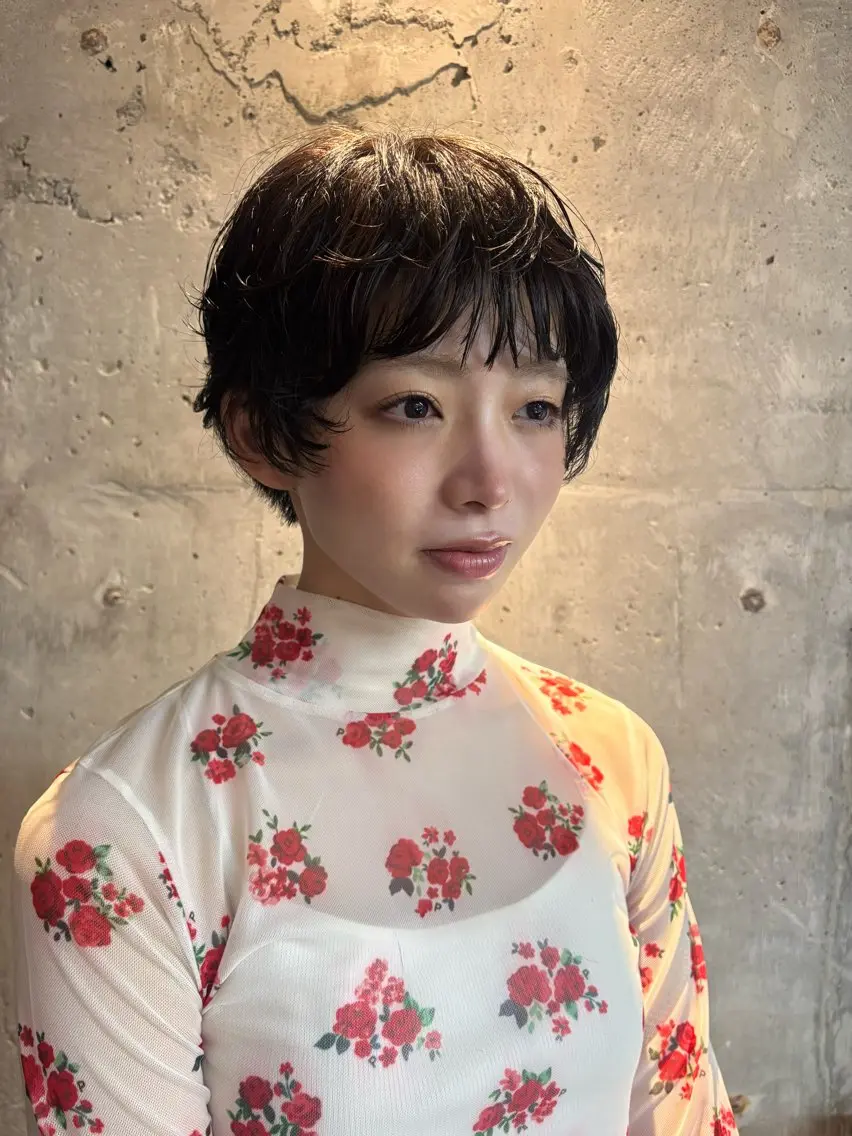 ショート カット パーマ Cocona 🦤 /ブリーチ/デザインのヘアスタイル