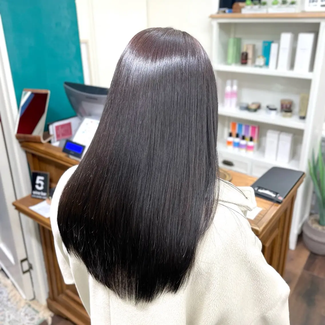 新生活応援ゲリラクーポン‼️ケアカラー➕トリートメント➕メンテナンスカット✂︎の写真
