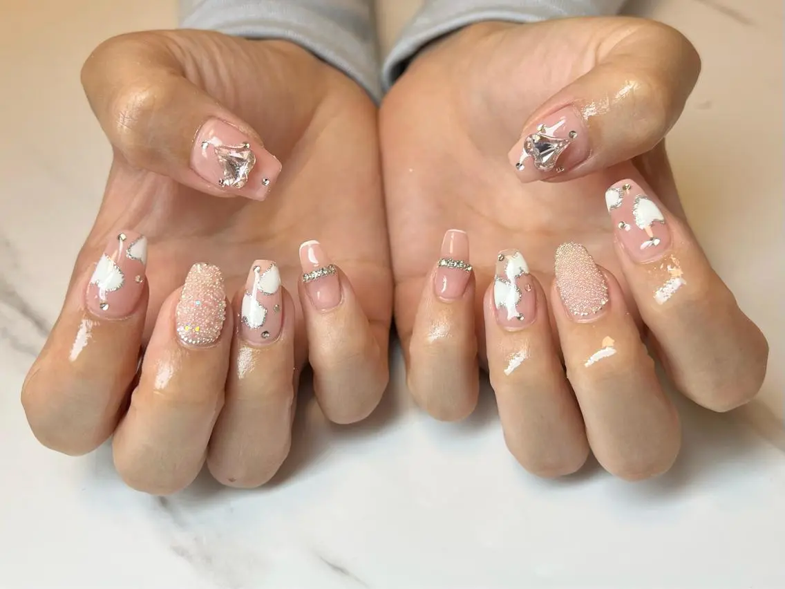 ロング ネイル ネイリスト シンのネイルデザイン