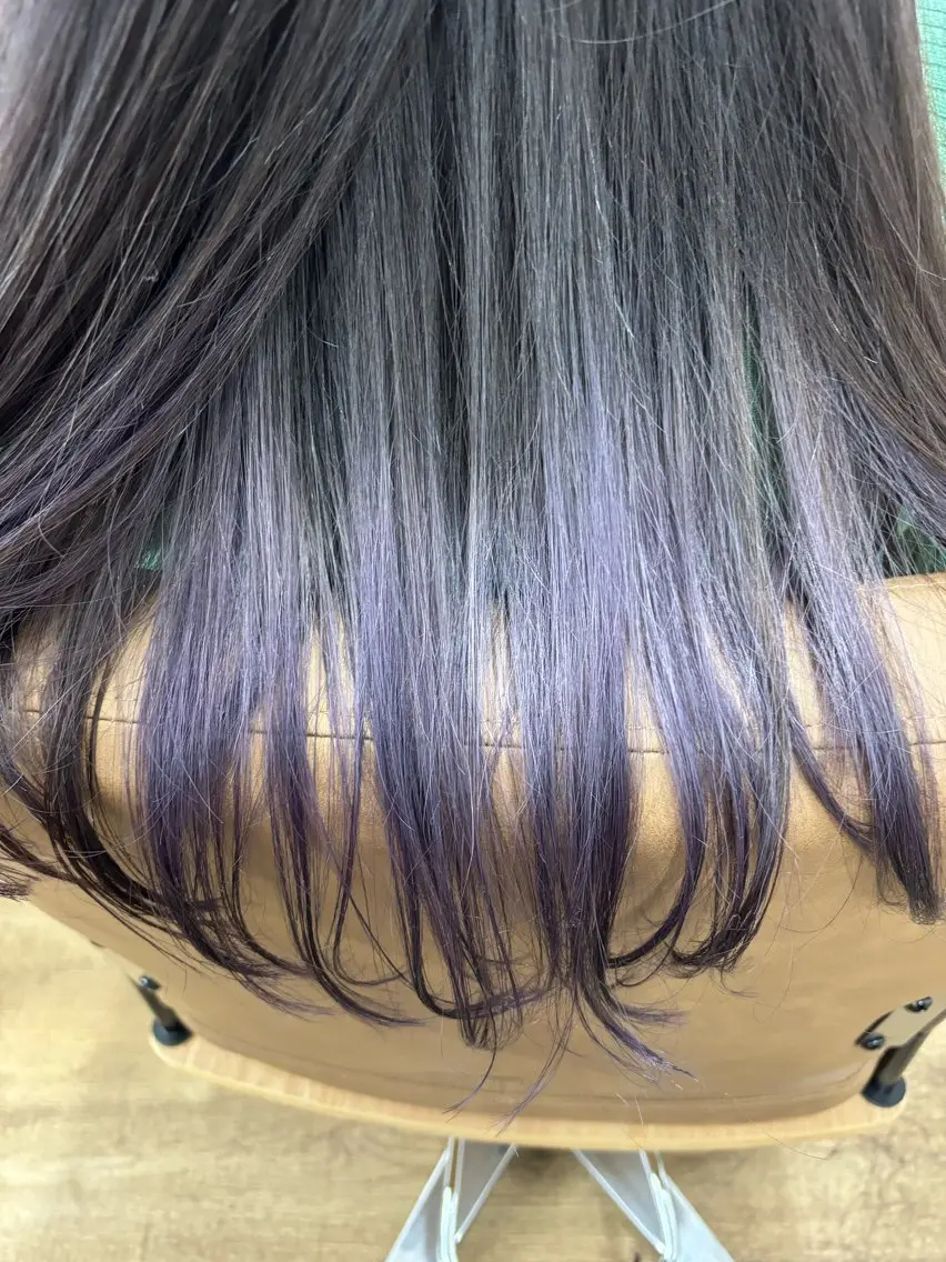 ロング カラー インナーカラー ラベンダーカラー ヘアカラー モエカ -YUCCA-のヘアスタイル