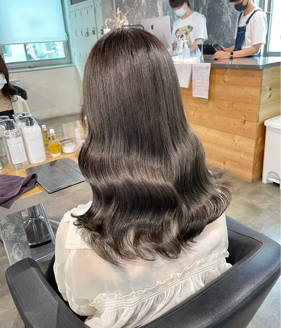 ショート カラー パーマ ヘアアレンジ メンズ 透明感カラー オリーブカラー ヘアカラー トリートメント ヘアセット 【縮毛矯正ブリーチ】 MANATO🌈のヘアスタイル