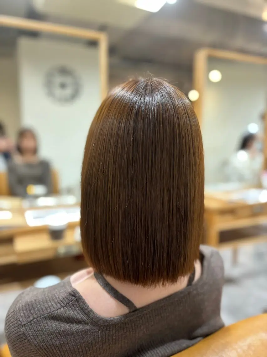 ミディアム カット 縮毛矯正 韓国風レイヤー× くびれヘア艶髪のヘアスタイル