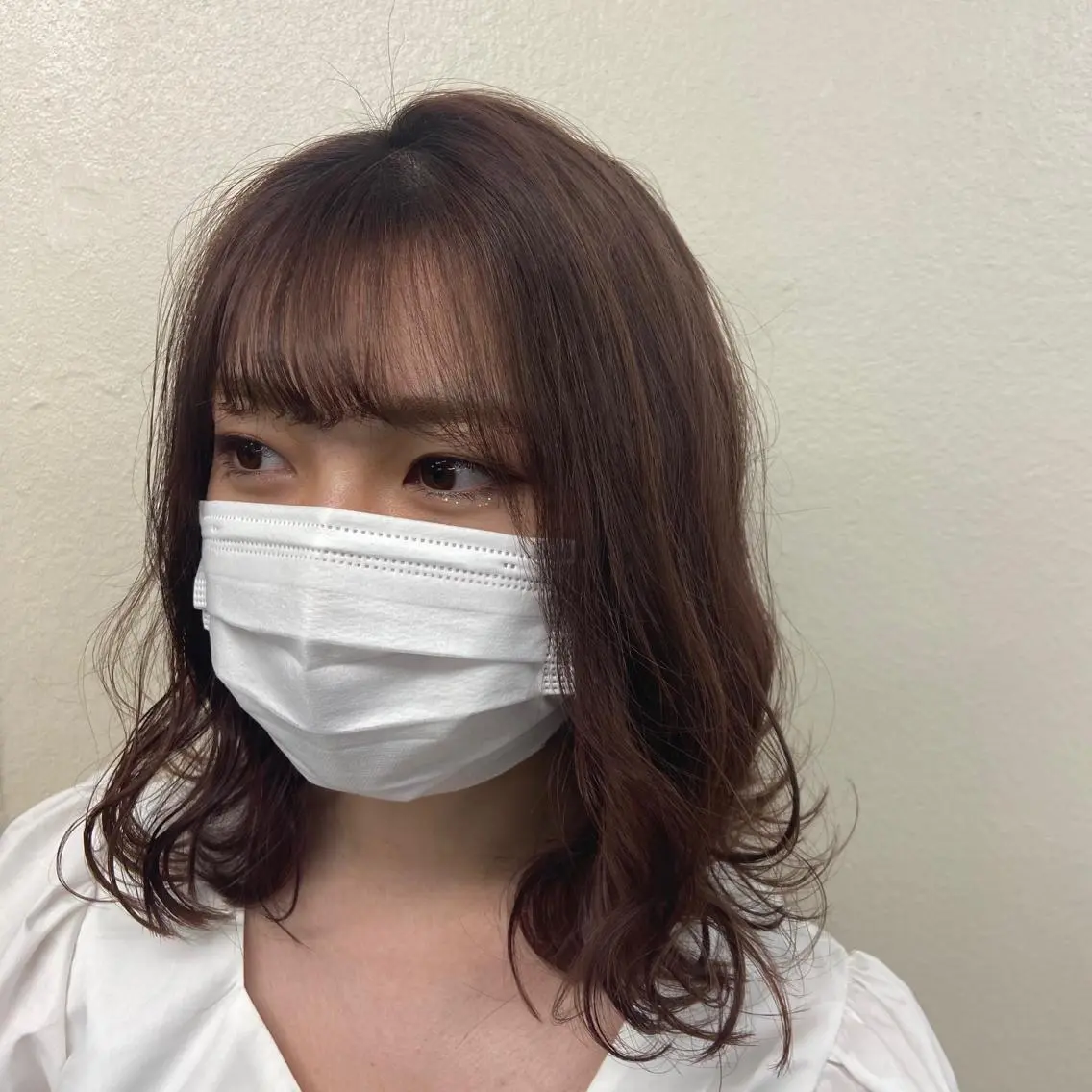 ミディアム カラー アッシュ ベージュカラー 黒髪 ブリーチ ブラウンカラー MEI🎀レイヤー 🎀韓国styleのヘアスタイル