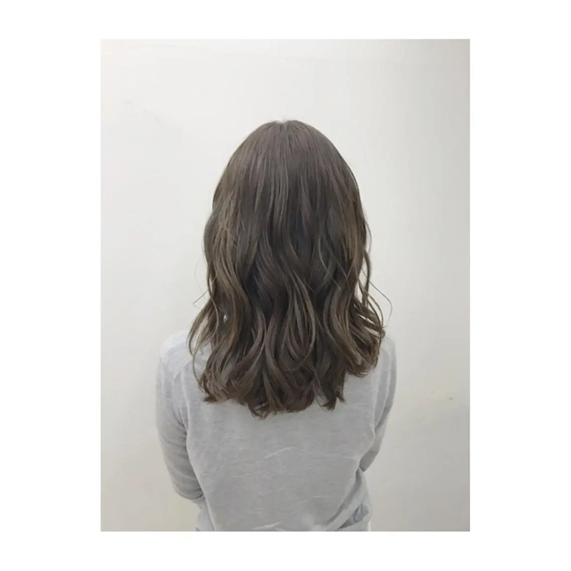 ミディアム カラー 永岡 鉄平のヘアスタイル