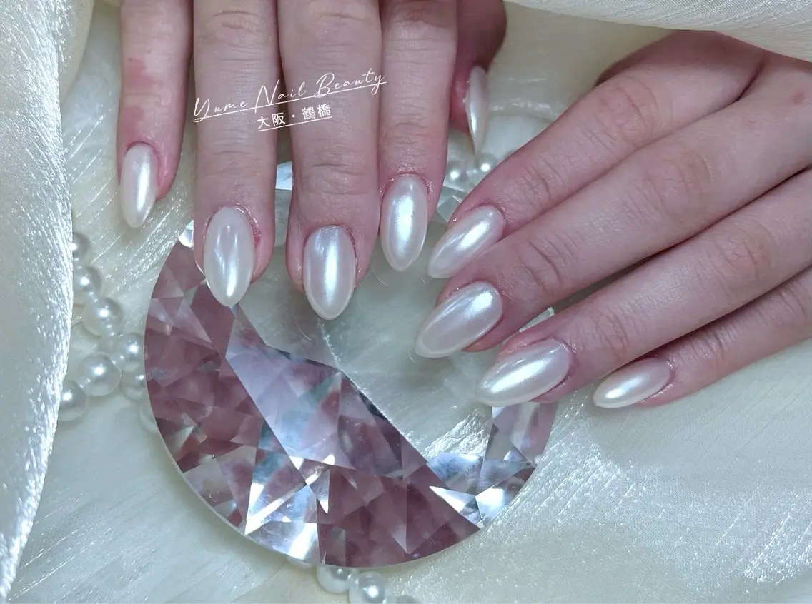 ミディアム ヒエン NAILのネイルデザイン