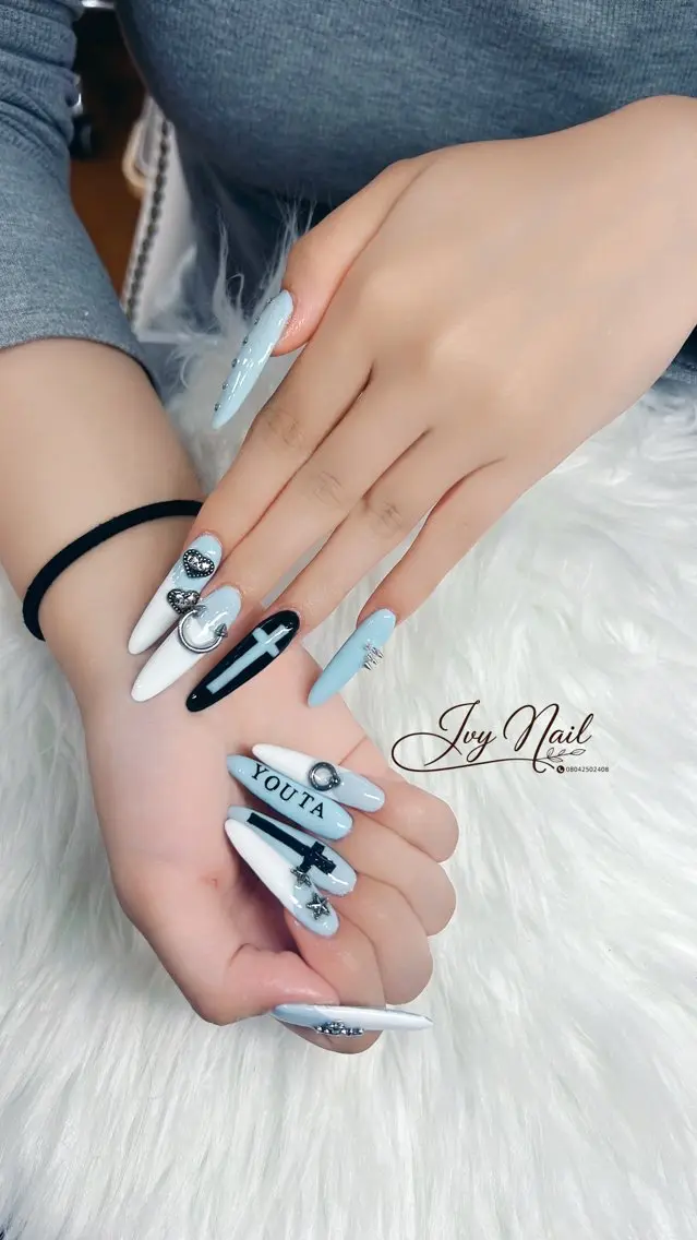 ネイル アートネイル ジェルネイル 水色 ロングネイル マグネットネイル IVY NAIL SALON|富山のネイルデザイン