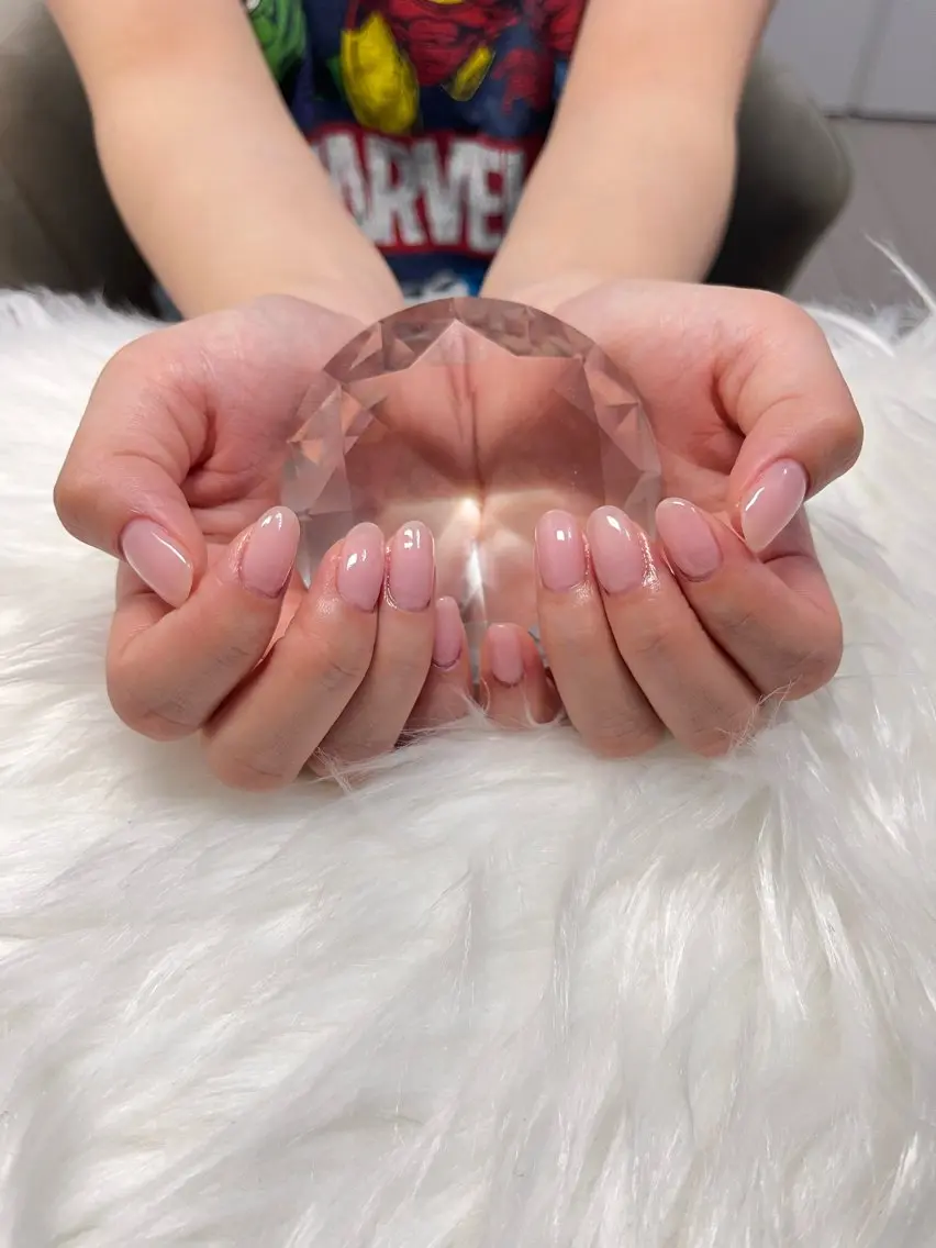 ネイル オフィスネイル ハンドネイル Luxy YUKIのネイルデザイン