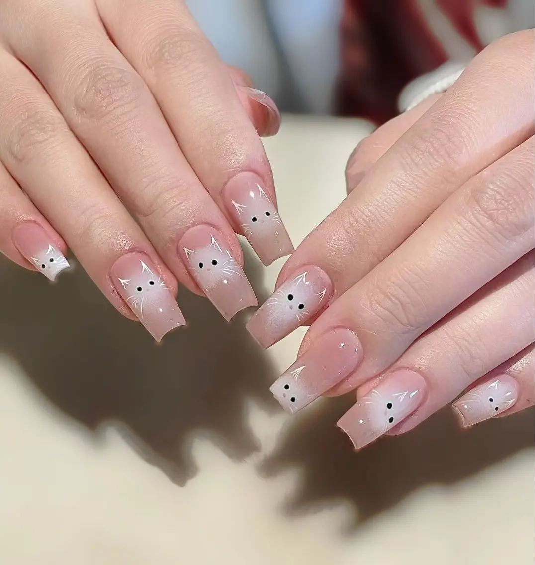 ネイル アートネイル チークネイル 長さ出し フラワーネイル ジェルネイル YK Beauty Salonのマツエク・マツパデザイン