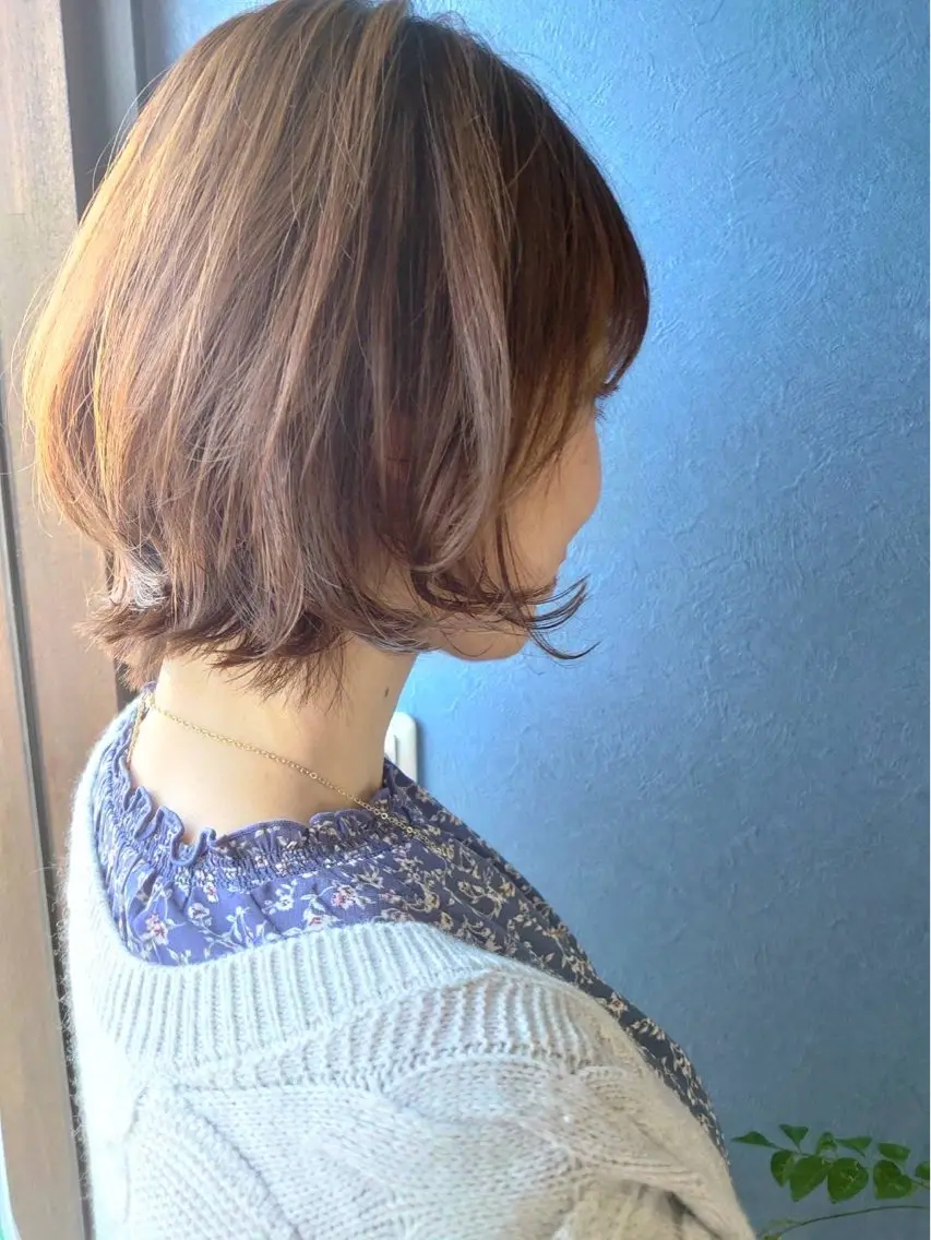 ミディアム カット ヘアカラー 🎀Kubu🍀 Natsumu🎀のヘアスタイル