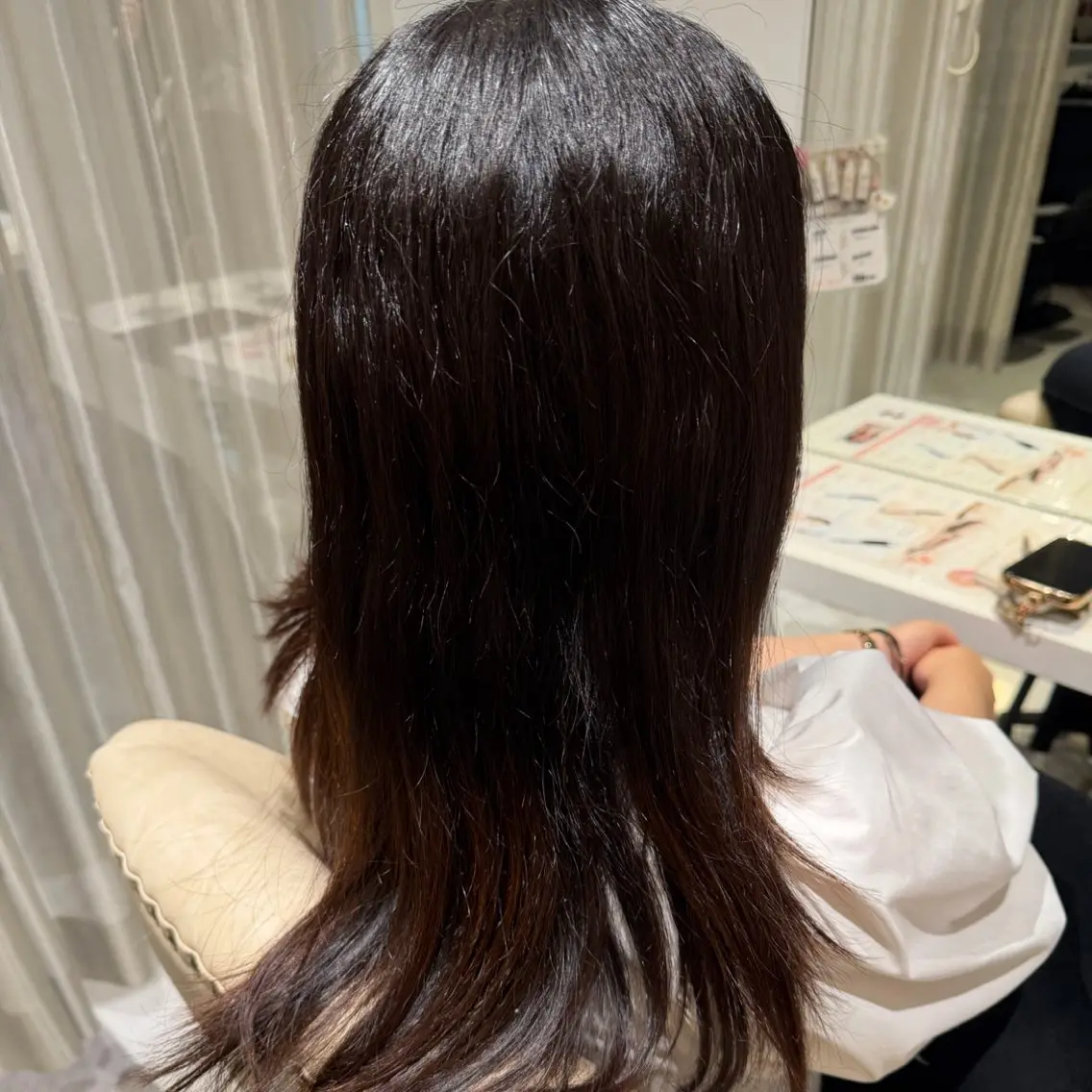 セミロング カット 縮毛矯正 福山髪質改善| 三宅星哉のヘアスタイル