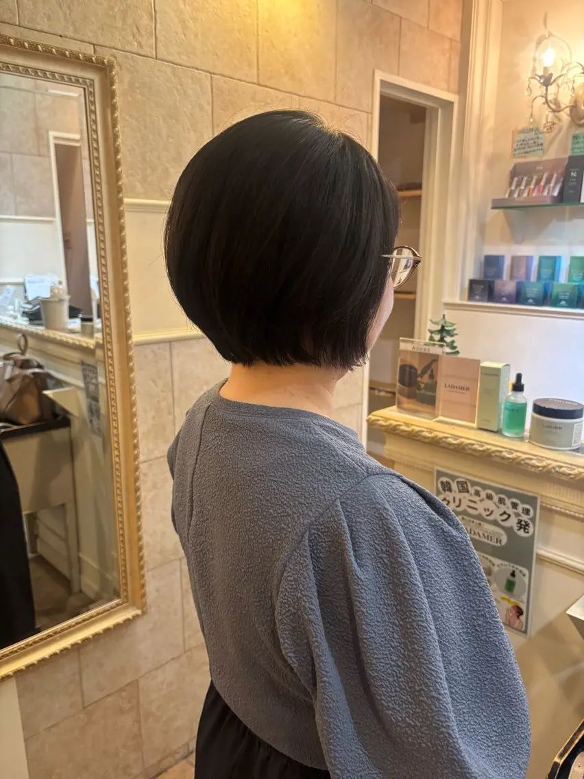 ショート 恩田 美波のヘアスタイル