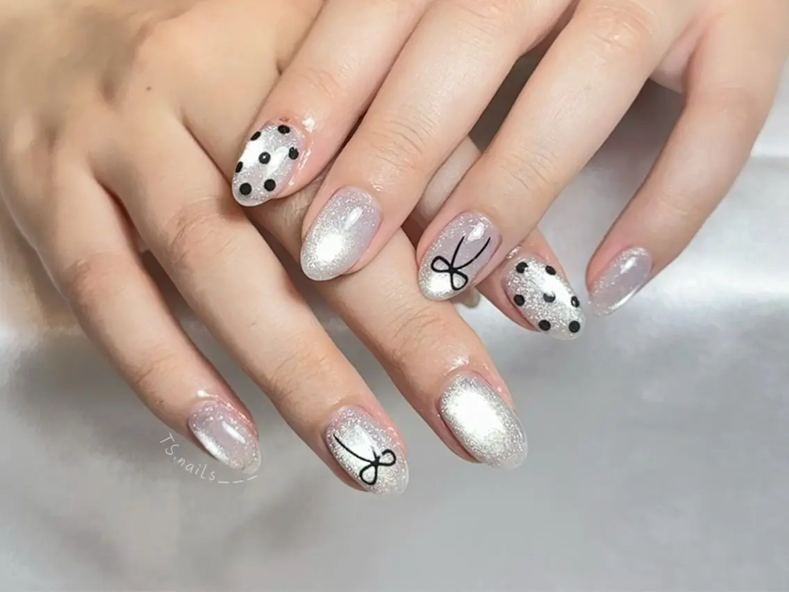ネイル ハンドネイル フットネイル ハンドケア TS. nails___のネイルデザイン