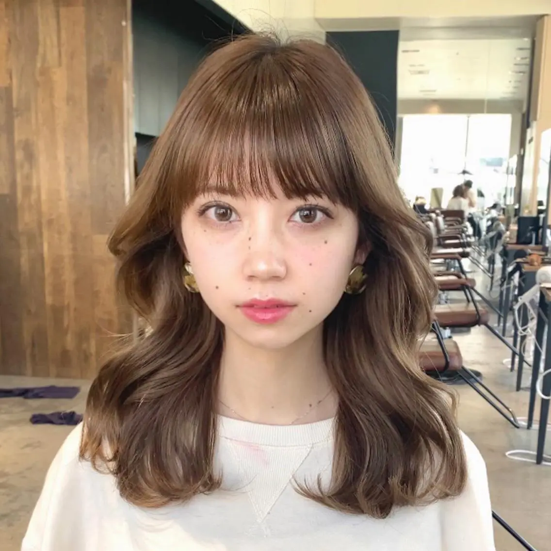 セミロング カラー くびれヘア レイヤー/顔周り /透明感🩶高橋大のヘアスタイル