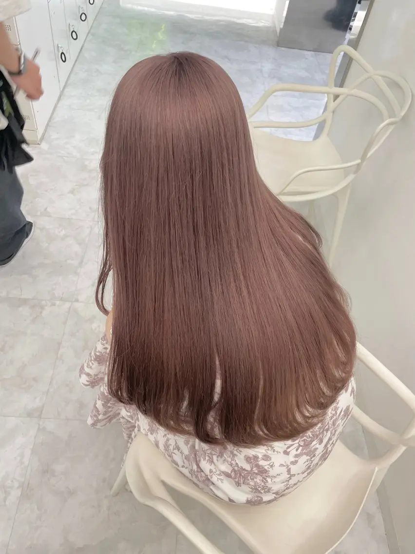 カラー ヘアカラー トリートメント ヘッドスパ ヘアセット 透明感/グレージュ/ ミルクティー/ユウトのヘアスタイル