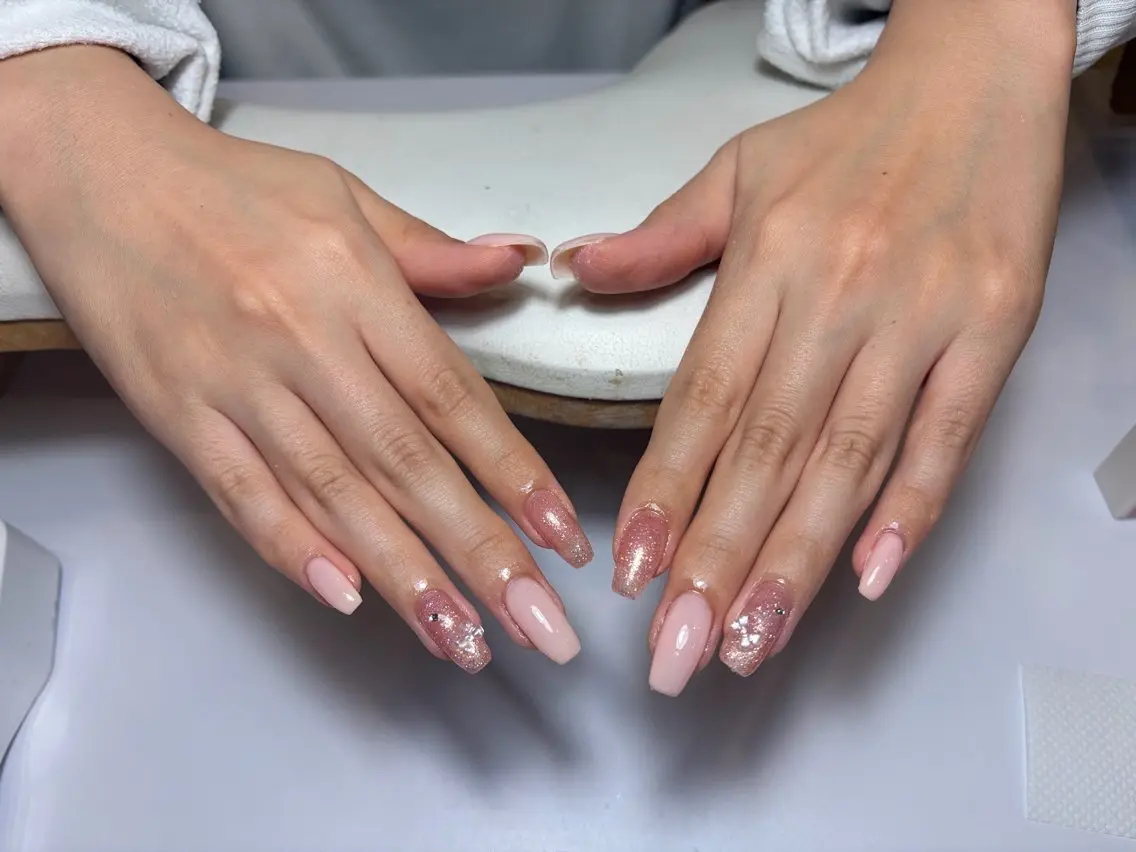 ネイル ハンドネイル ハンドケア 🎀 アネラ しま  🎀のネイルデザイン