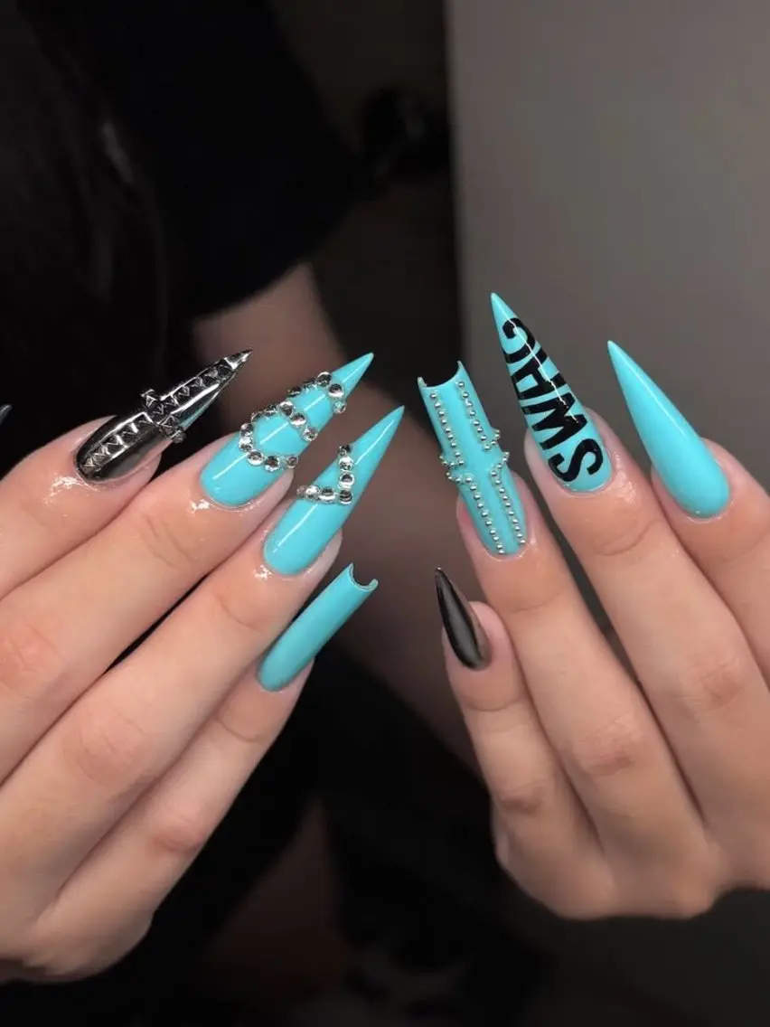 ネイル キラキラネイル 韓国ネイル マグネットネイル 持ち込み ネイルチップ ハンドネイル Himeka Bling.Nailのネイルデザイン