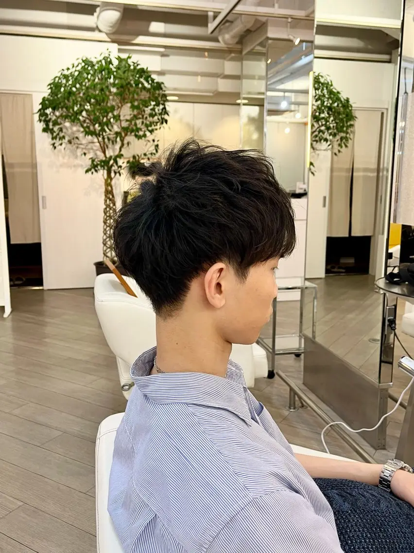 メンズ フルカワ リナのヘアスタイル