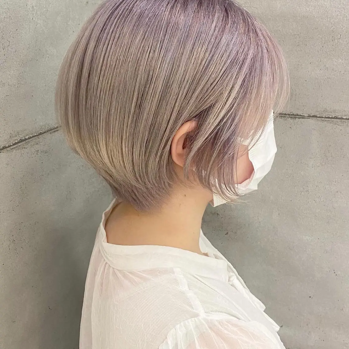 ショート カラー ハイトーンカラー ラベンダーカラー ショートヘア ハイトーン🤍 古江 実夢のヘアスタイル