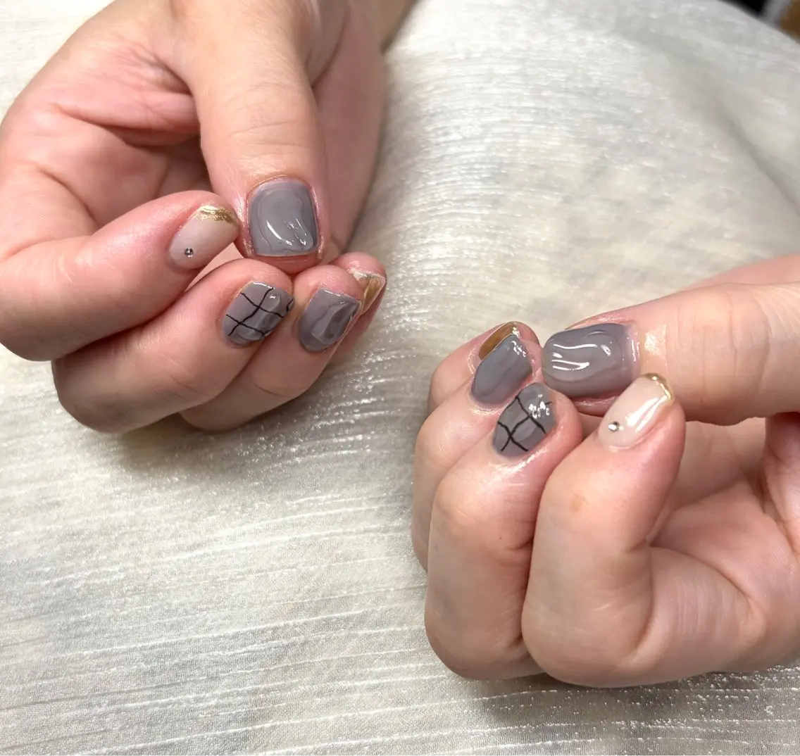 ネイル nailroom HARU.のネイルデザイン