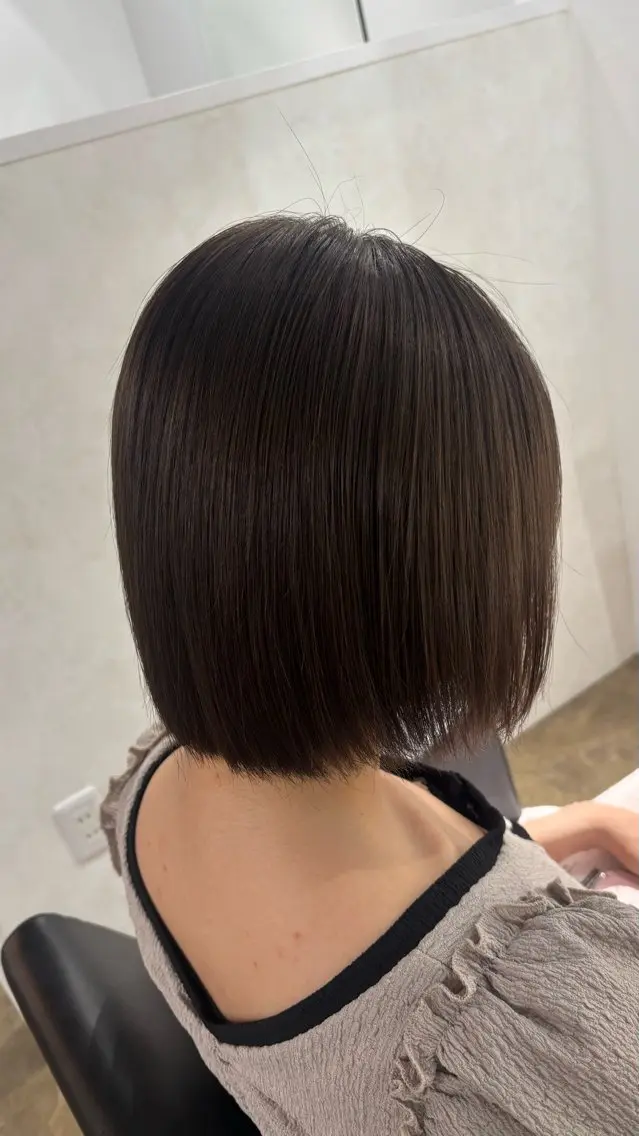 ショート カラー ベージュカラー 透明感カラー オリーブベージュ ボブ miyon/ RINOA🇰🇷のヘアスタイル