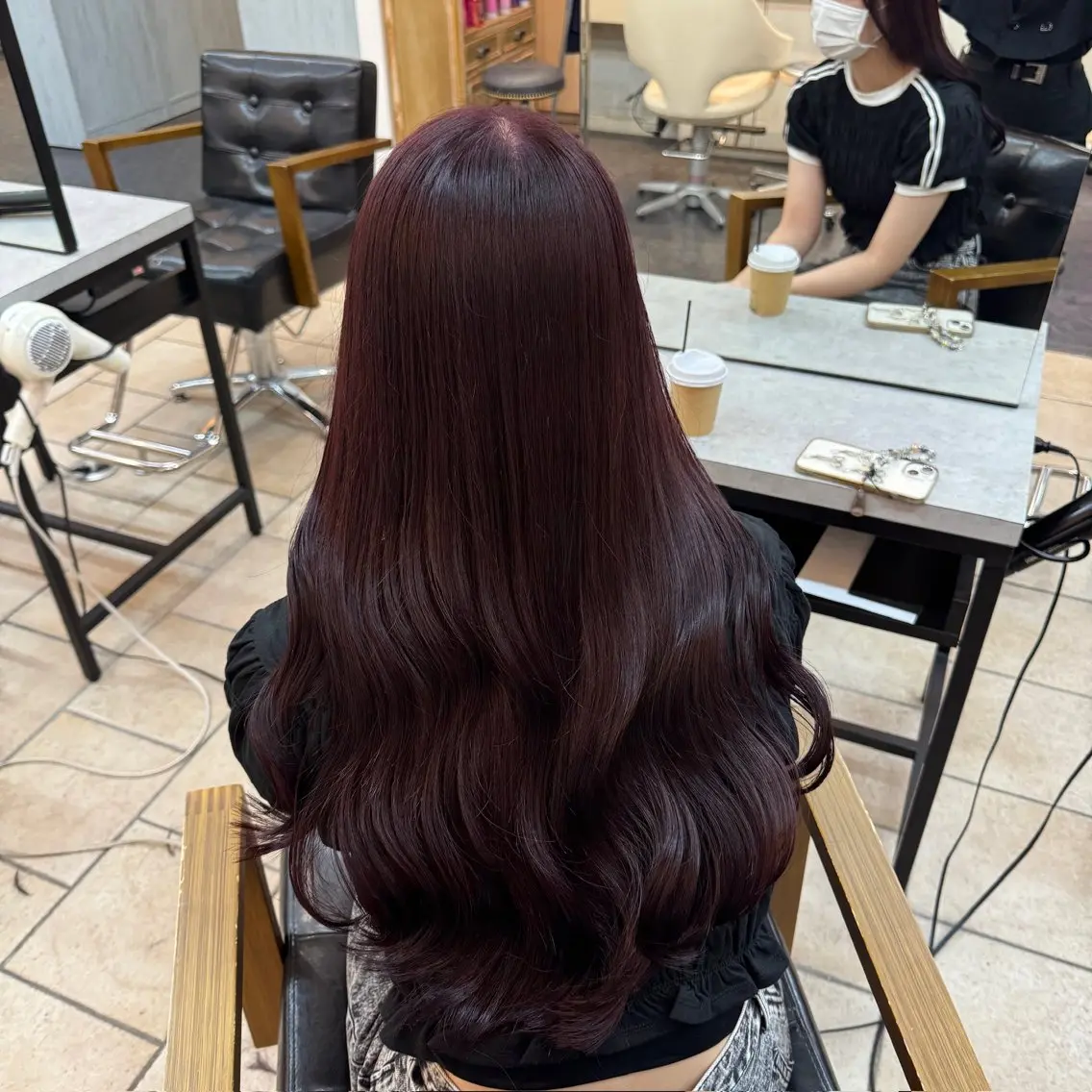 ロング カラー JEWIL /YURIのヘアスタイル