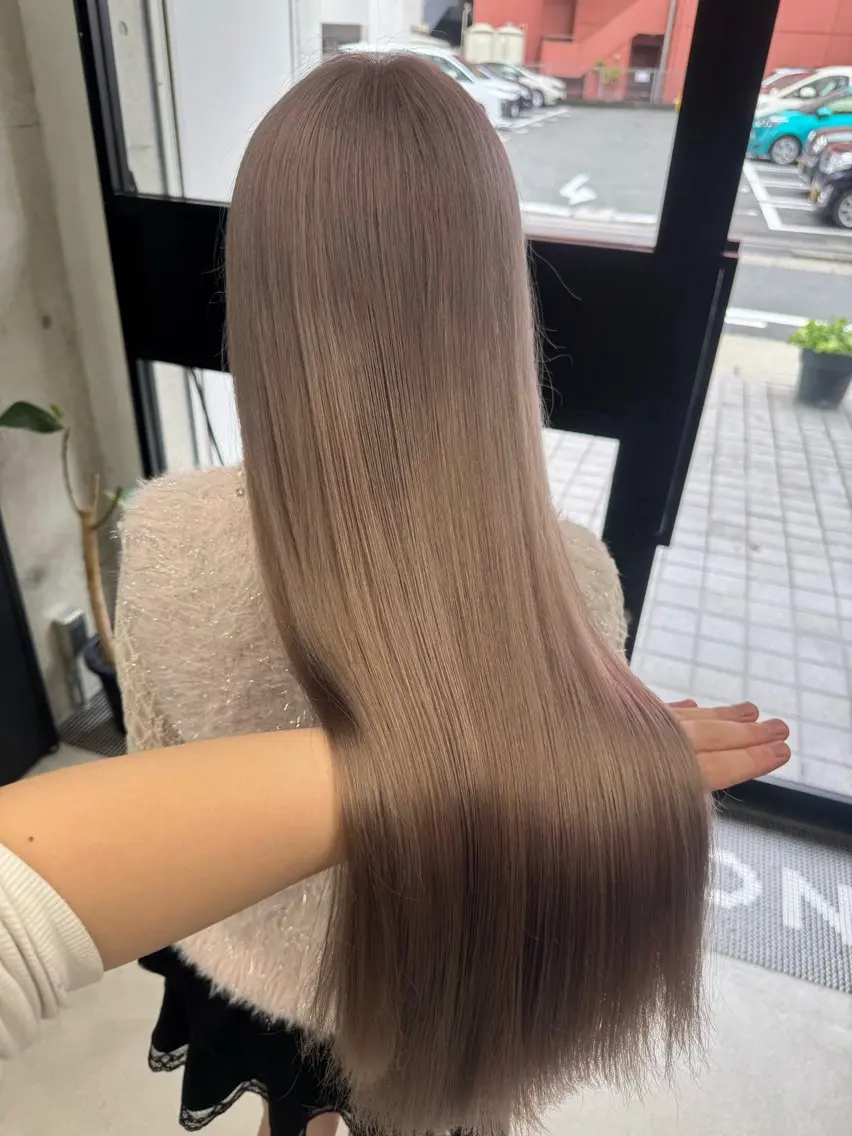 カラー ヘアカラー Asami／名古屋／ ハイトーン／デザインのヘアスタイル