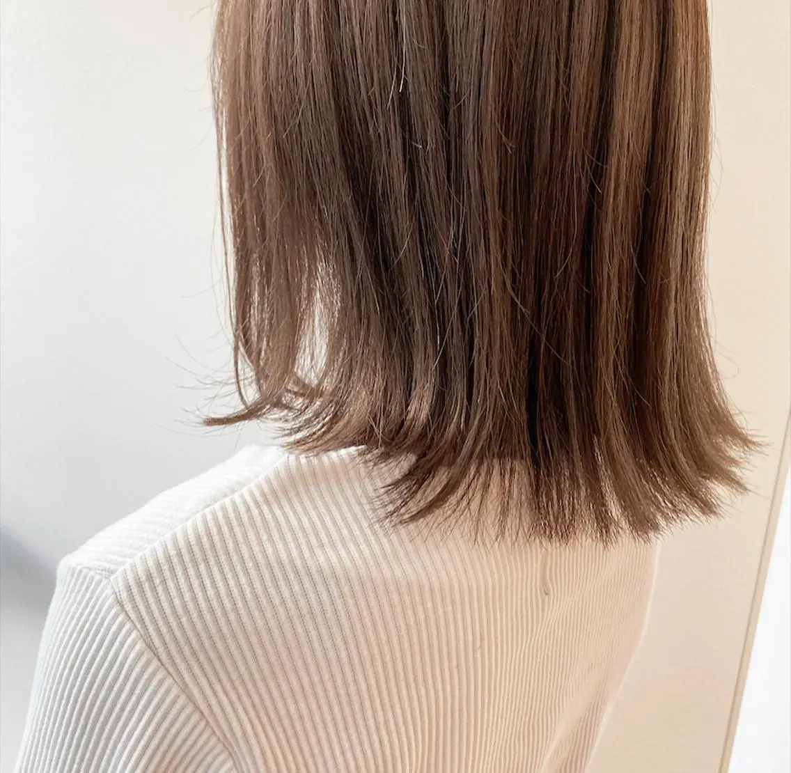 ミディアム カラー パーマ ヘアアレンジ カット ヘアカラー 縮毛矯正 西山梨々【5/1〜 復帰致します🌼】のヘアスタイル