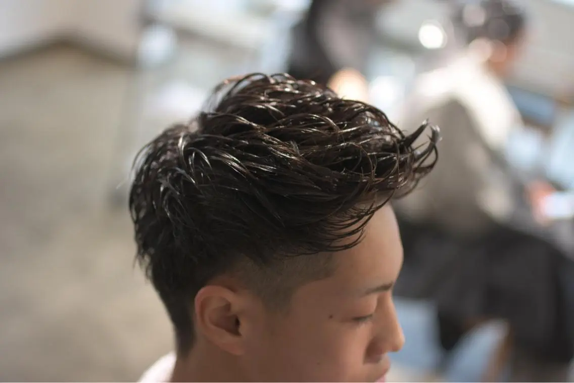 ショート メンズ モヒカン 【メンズ職人】 ✂️佐藤友のヘアスタイル
