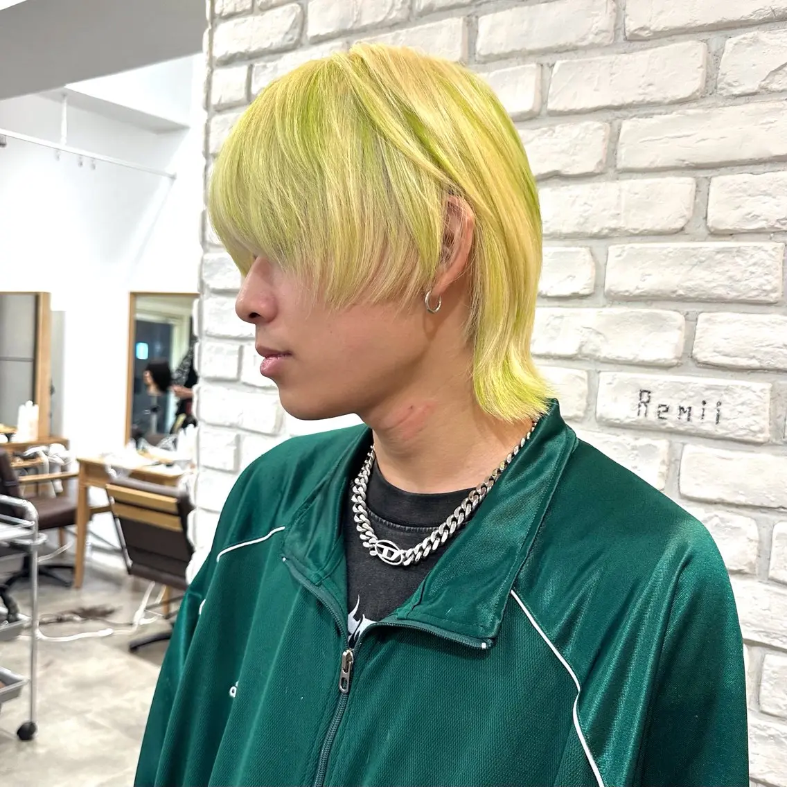 ショート カット ヘアカラー トリートメント 【Remii】 山﨑健太のヘアスタイル