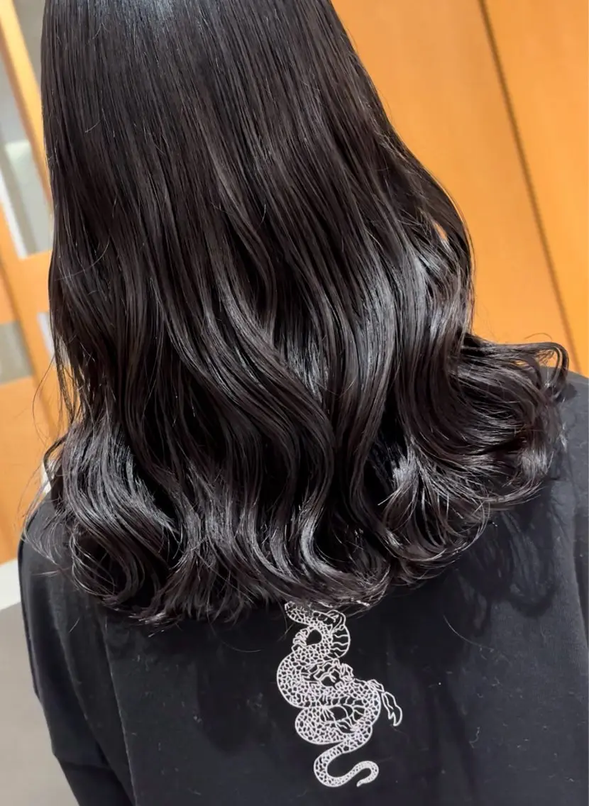 セミロング パーマ カット パーマ 酸性ストレート🫧 パーマ💫／ヒロトのヘアスタイル